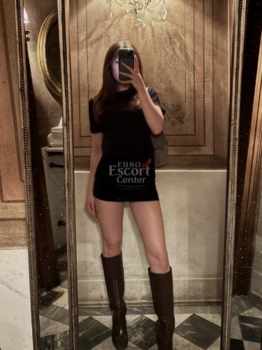 Valentina photo 1
